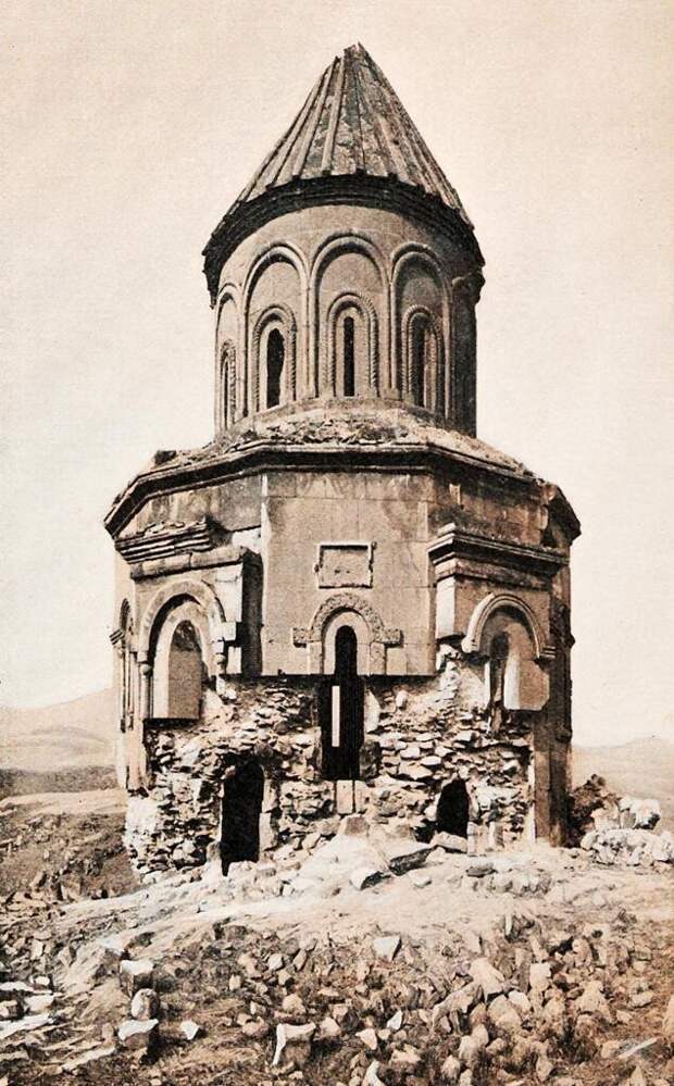 Ани Часовня Св. Григория с востока.