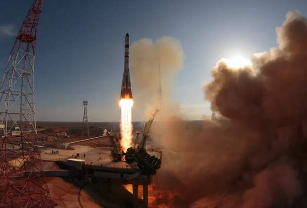 Роскосмос открыл набор в отряд космонавтов на «Госуслугах