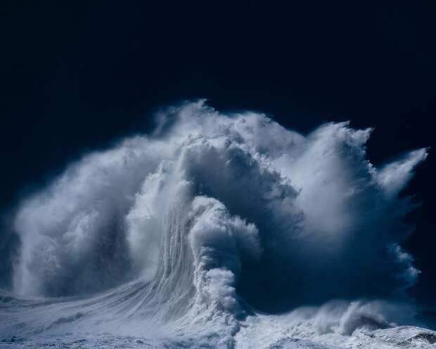 Океанские волны в фотопроекте «Водоворот». Автор Люк Шэдболт (9)