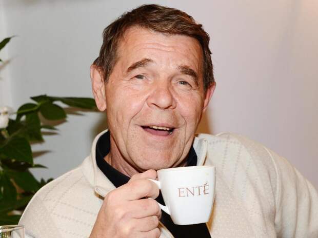 Вдова Алексея Булдакова выиграла суд за наследство актера