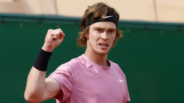 Продолжение победной серии: Рублёв обыграл Рууда и впервые вышел в финал «Мастерса» на турнире в Монте-Карло