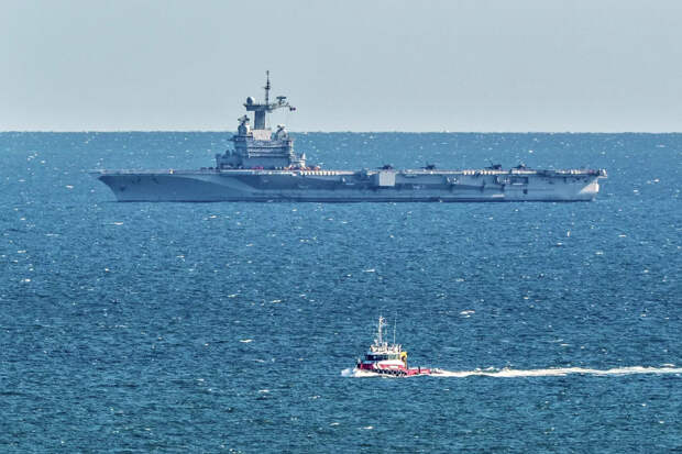 Флагман французского флота меняет курс: «Шарль де Голль» срочно выдвигается к берегам Сирии и Ливана на фоне ударов по Ирану