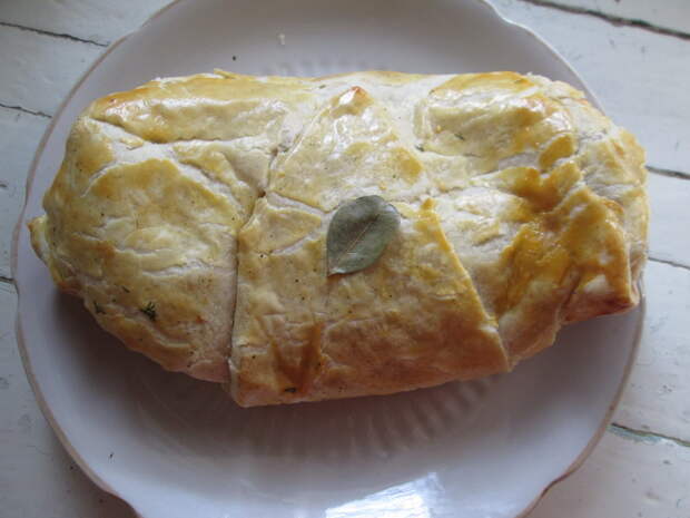 Пирог из слабосолёной селёдки с овощами - удивительный рецепт