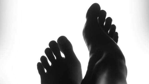 The Sun: у женщины выявили рак последней стадии после ушиба пальца на ноге
