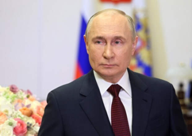 Россия отмечает Международный женский день Россия отмечает Международный женский день
