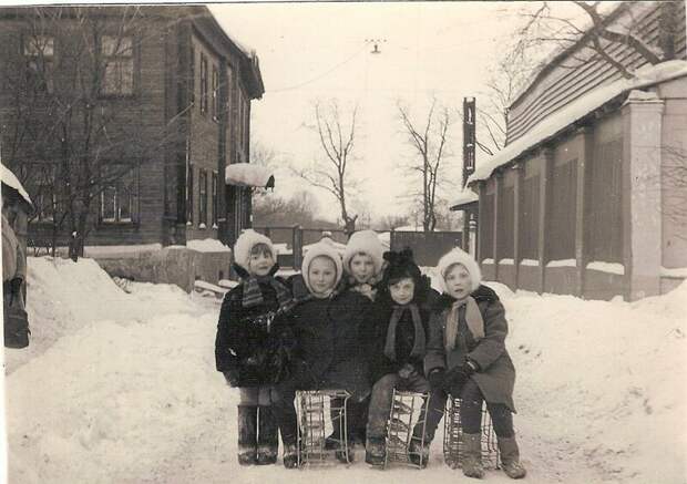 Девчонки с нашего двора. Фото 1969 г. из архива А. Ку история, ретро, фото