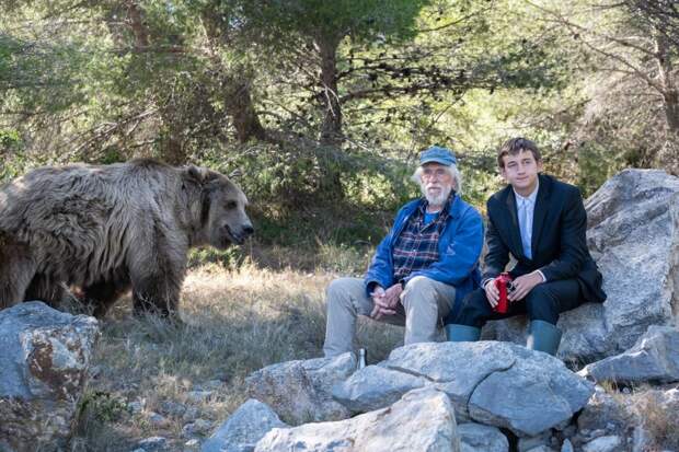 В центрах московского долголетия ЮВАО покажут фильм легендарного Пьера Ришара