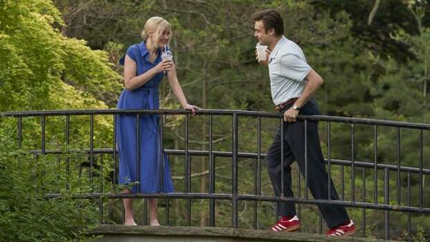 Для поклонников «Дневника Бриджит Джонс» и «Материалистки»: в российский прокат выйдет ромком «Виновата любовь»