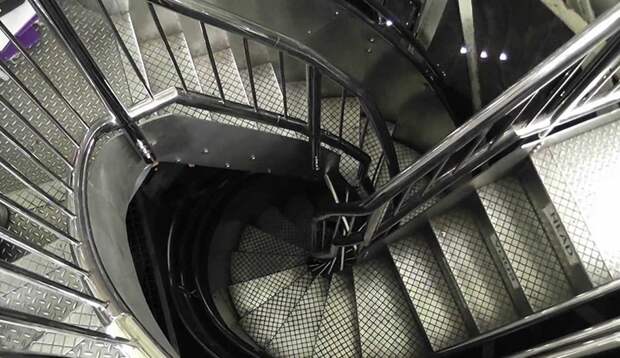 creepystairs05 Самые жуткие лестницы в мире
