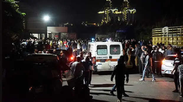 Армия Ливана спасла 46 человек с затонувшего корабля рядом с Триполи