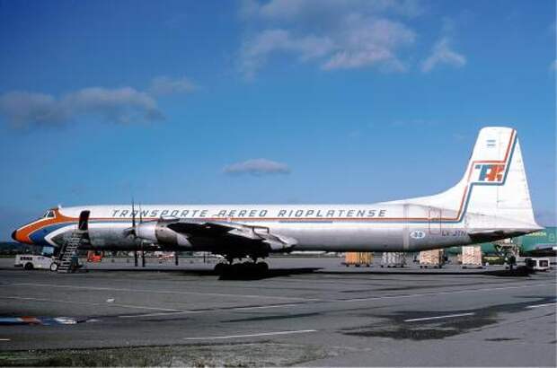 Инцидент CL-44 18 июля 1981 года транспортный самолет CL-44 (номер LV-JTN, авиакомпания Transporte A&#233;reo Rioplatense, Аргентина), совершавший тайный транспортный рейс по маршруту Тель-Авив — Тегеран, вторгся в воздушное пространство СССР.