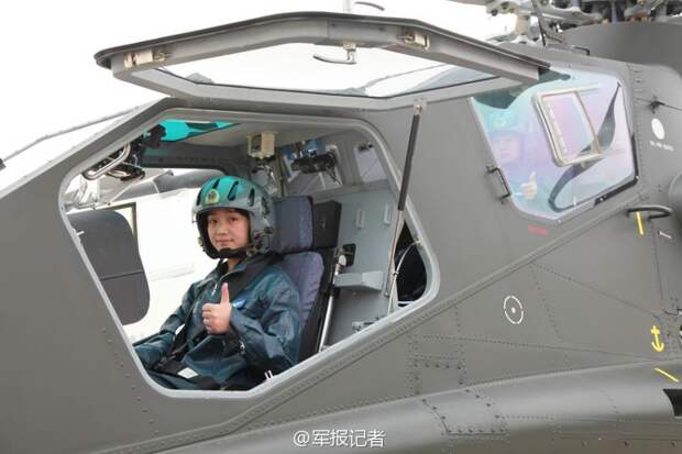 Первая группа женщин-пилотов ударных вертолетов сформирована в НОАК