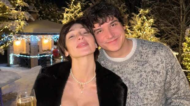 Настя Ивлеева и Филипп Бегак отпраздновали первую годовщину свадьбы: видео