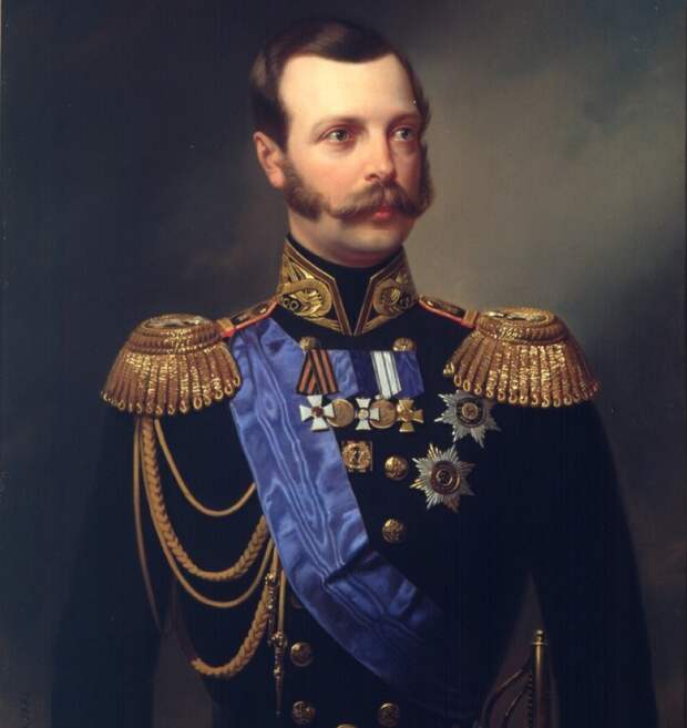 Несмотря на то, что Александр II был сторонником реформ, народовольцы были им недовольны. 