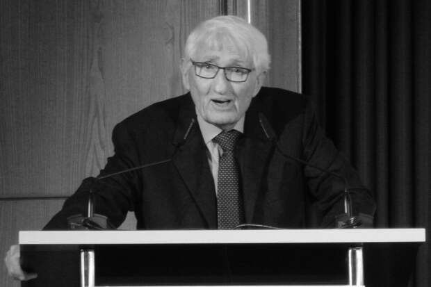 В Германии в 96 лет умер философ и социолог Юрген Хабермас