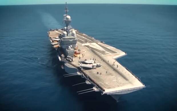 Макрон высадился на палубу авианосца «Шарль де Голль