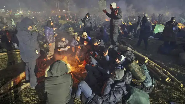 Путин обвинил Запад в использовании миграционного кризиса для давления на Минск