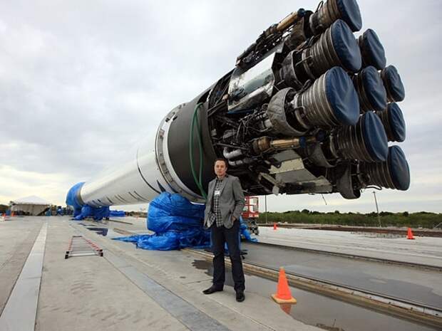 Разбор пятничных полетов SpaceX Разбор пятничных полетов SpaceX