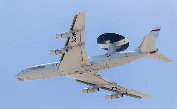 Загадка гибели E-3G Sentry на авиабазе принца Султана: Запад уверен, что это проделка русских «Гераней»