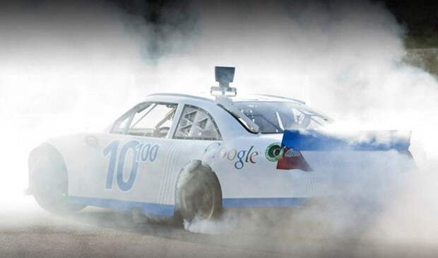 Автомобильные бренды отметили день дурака