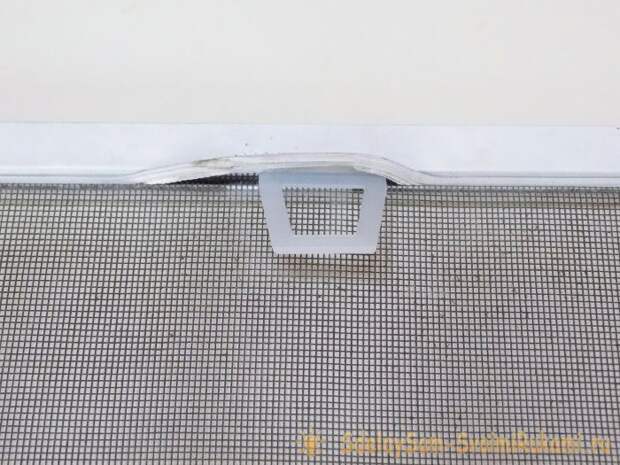 Как быстро заменить ручки на москитной сетке