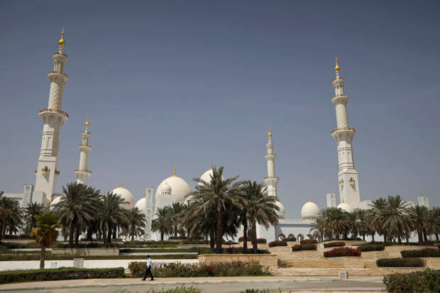 Переговоры России, Украины и США в Абу-Даби начались