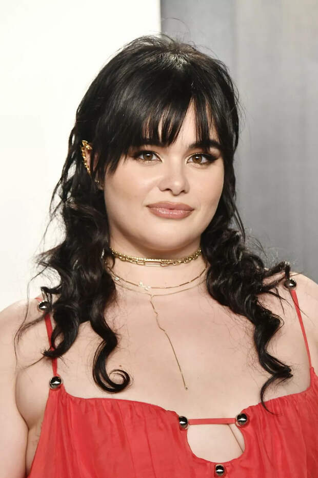 Барби Феррейра на оскаровской вечеринке 2020 Vanity Fair Oscar Party в Беверли-Хиллз