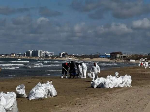 Срочно, Анапа! Центральный пляж убран: сил и средств достаточно