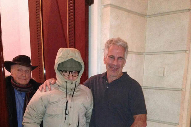 Финансист Эпштейн предлагал перезагрузить карьеру режиссера Аллена стендапом