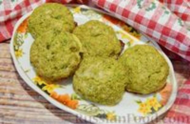 Фото к рецепту: Котлеты из брокколи с сыром и чесноком