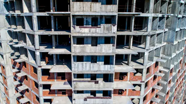 Генпрокурор сообщил о более двух тысяч недостроев в 72 регионах РФ