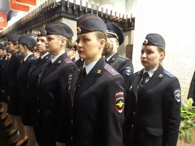Девушки в силовых структурах нашей страны