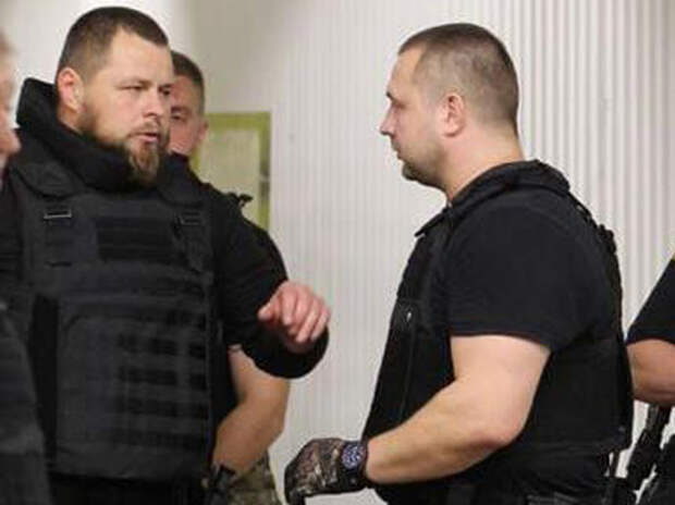 Полицейский скандал: главных сыщиков страны обвинили в похищении