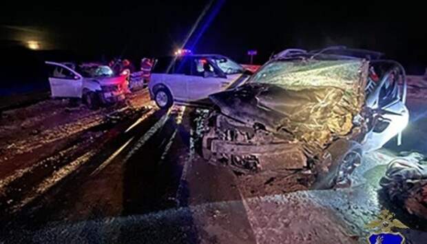 Девушка без прав устроила массовое ДТП с двумя погибшими в Самарской области