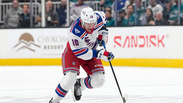 Панарин провёл первую тренировку с «Лос-Анджелес Кингз»