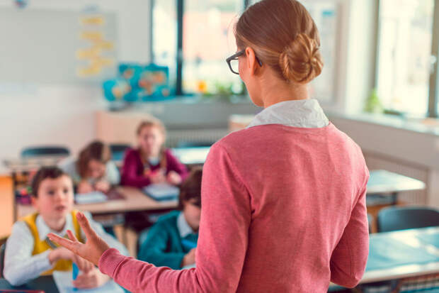 Мэр Сочи Прошунин призвал родителей не отправлять детей в школу