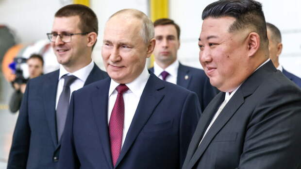 Путин и Ким Чен Ын провели переговоры в здании космического ракетного комплекса