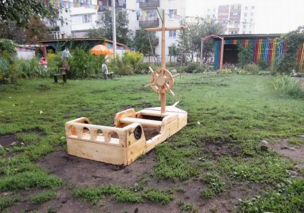Проект парусного кораблика каравелла для детской площадки
