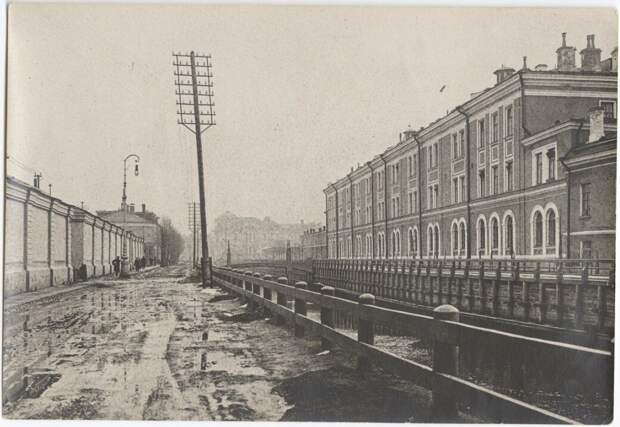 Введенский канал, 1927 год. Автор фото - Леонид Андреевский