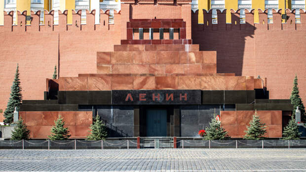 Мавзолей Ленина временно закроют с 23 апреля