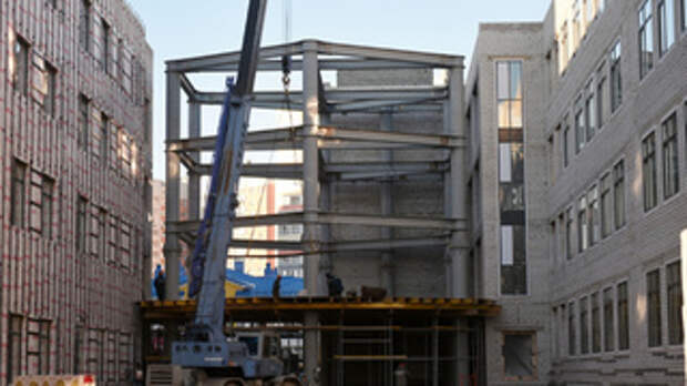 Школа в квартале