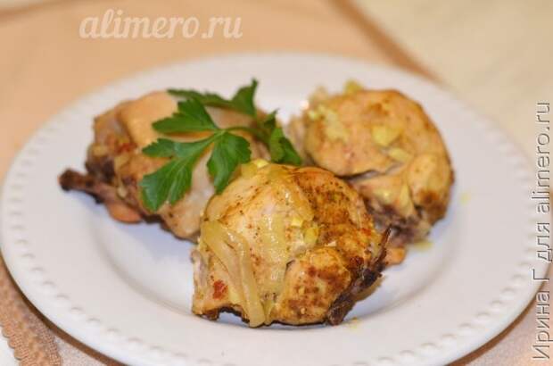 курица, запеченная в пакете курица, запеченная в пакете