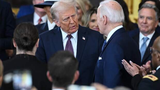 Трамп заявил о госизмене: "Что-то очень серьёзное должно случиться"