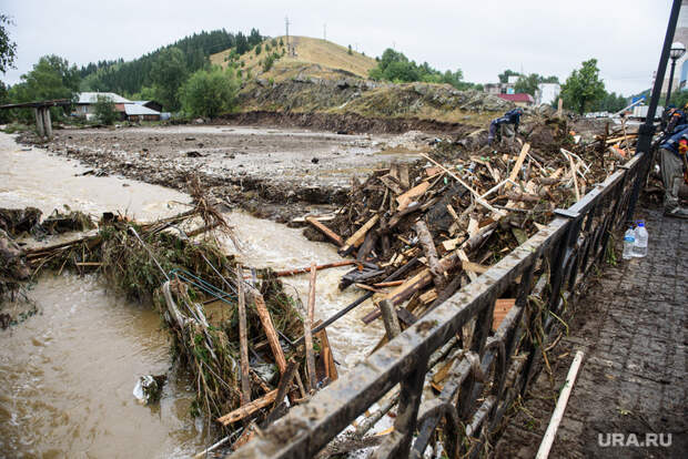 Власти назвали причину внезапного наводнения в Нижних Сергах
