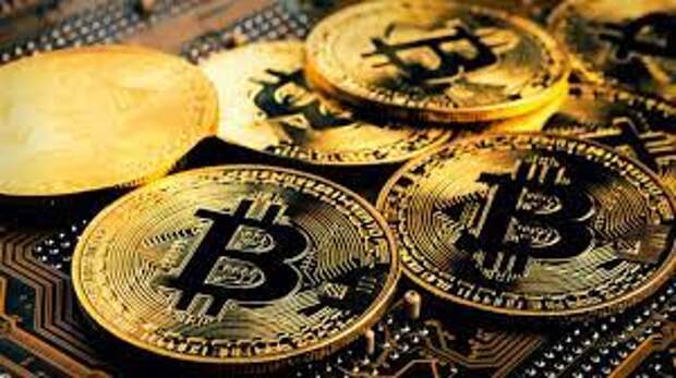Один из первых пользователей сети Bitcoin перевел 306 BTC после 12 лет бездействия