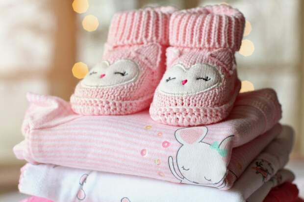 booties-2047596_1280 alt