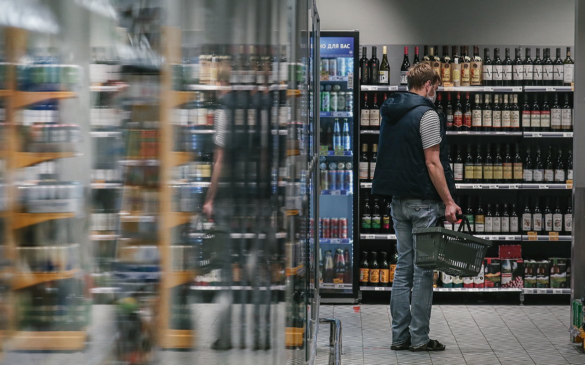 Татулова предложила ввести QR-коды на продажу алкоголя в магазинах