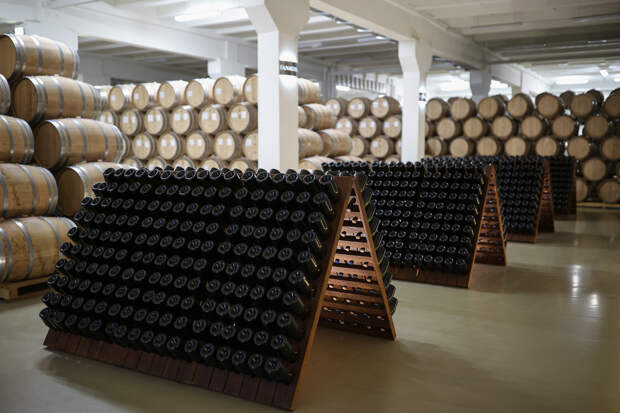 Китай закупился российским вином