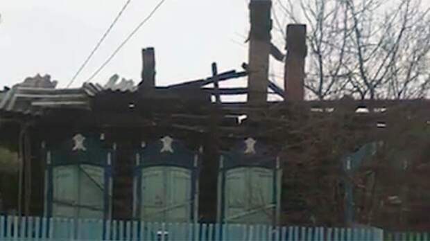 Соседи рассказали о смерти 8 человек при пожаре под Кемеровом: Пожарные не открыли окна!