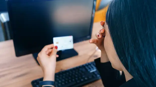 Аналитик Лукацкий дал советы по борьбе с мошенничеством посредством фишинговых сайтов